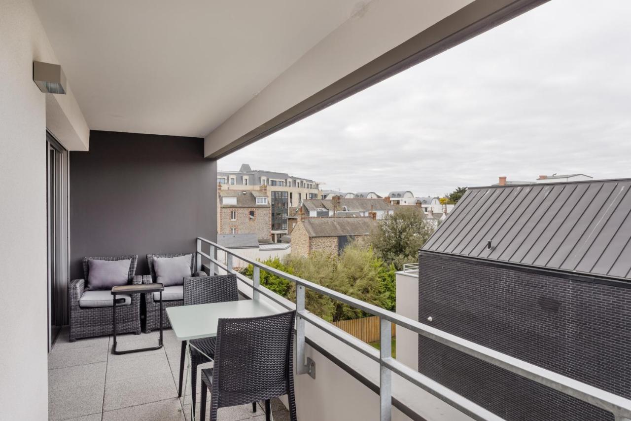 Le Rochenoire - Appt Proche Plage Dinard Buitenkant foto